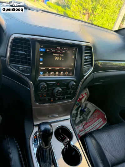 Jeep Grand Cherokee Overland 4