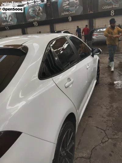 تويوتا كورولا Hybrid 2