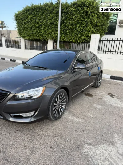 كيا كادينزا Premium 2