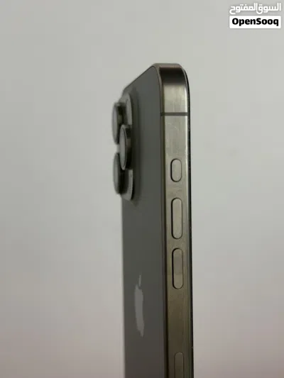 iPhone 15 pro max 2