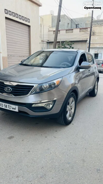 Kia Sportage EX 2