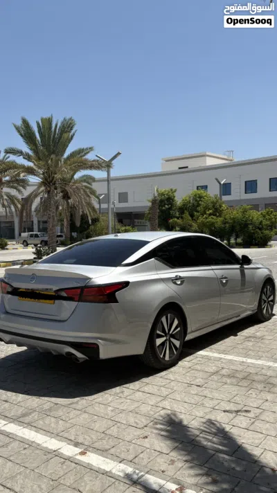 نيسان التيما SL 3