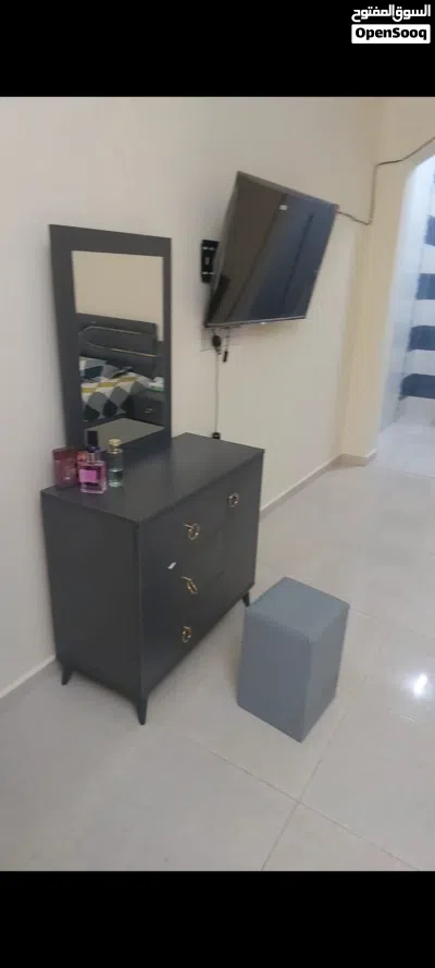 غرفه نوم للبيع المستعجل بحاله ممتازه 3