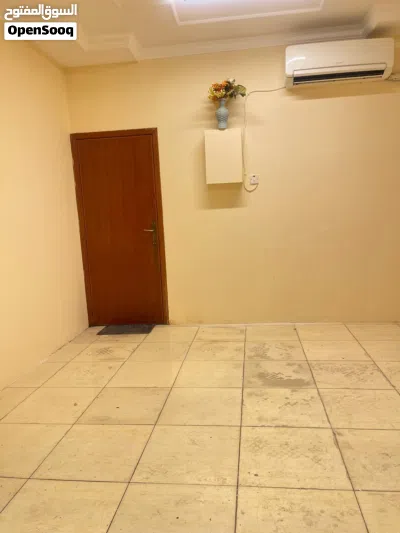 للايجار شقة في مدينة عيسى شامل 2