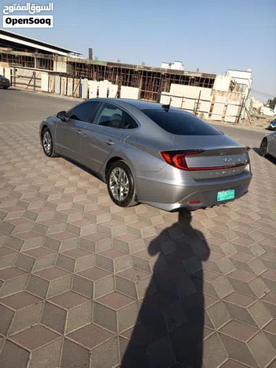 Hyundai Sonata SEL 2