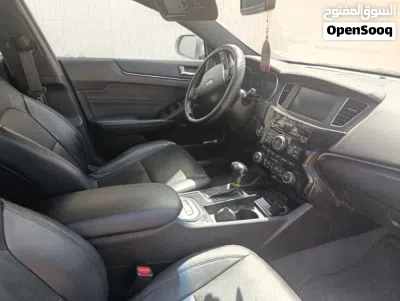 Kia Cadenza Limited 2