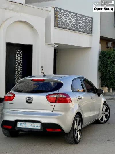 Kia Pride Standard 4