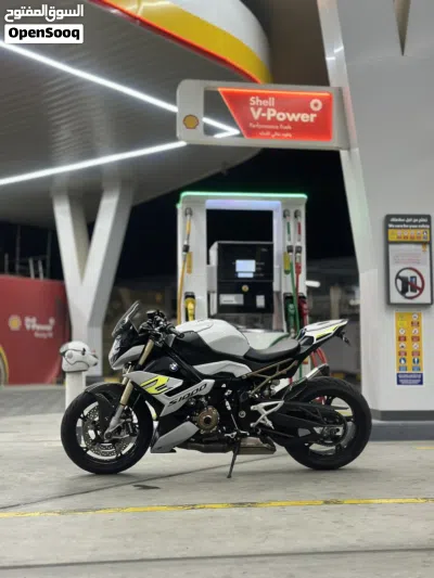 بي إم دبليو S 1000 RR 3