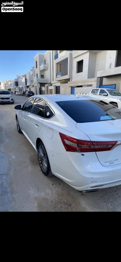 Toyota Avalon Limited 4