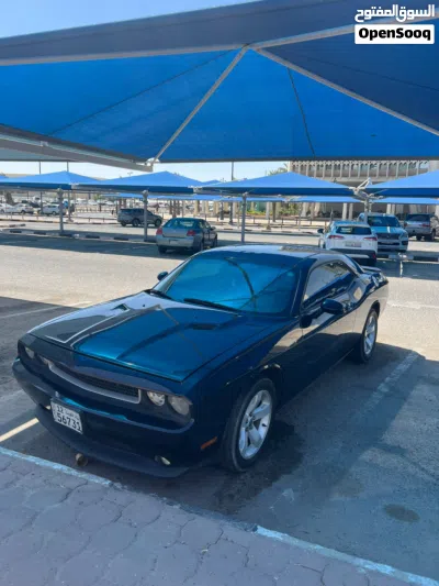 Dodge Challenger SE Sport 3