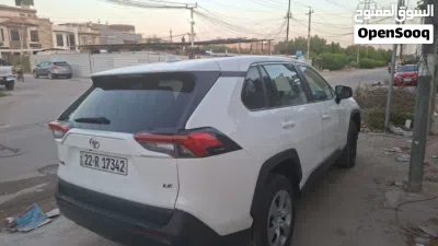 تويوتا راف فور LE 2