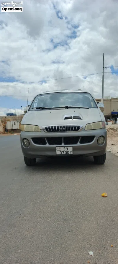 Hyundai H1 Standard 4