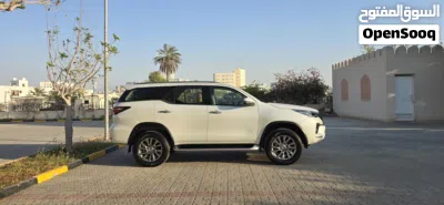 Toyota Fortuner SR5 2