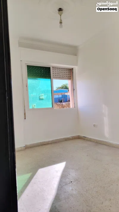 شقة مميزة للايجار ماركا الشمالية (حي العبدلات ) 3