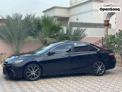 Toyota Camry XLE 2