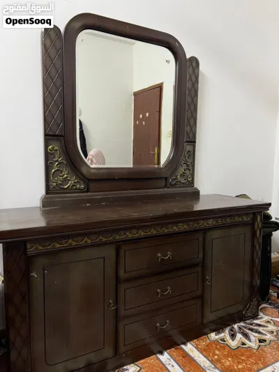 Queen Bed with Dressing Table and 2 Drawer 3