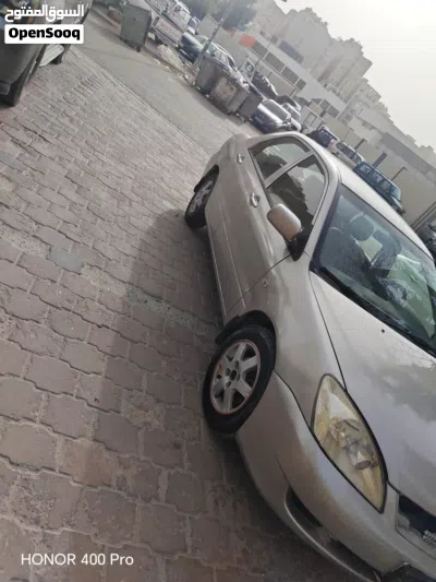 ميتسوبيشي لانسر GLX 4