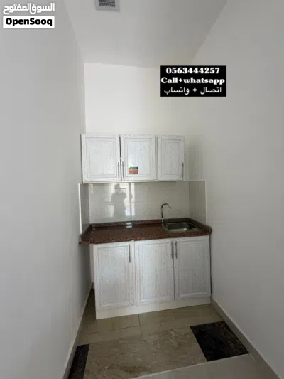 للإيجار غرفه و صاله صغيره مدخل خاص أول ساكن في منطقة شعاب الأشخر 3