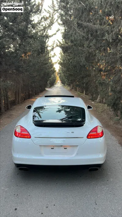 بورش باناميرا Panamera 4