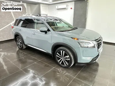 Nissan Pathfinder SL 4