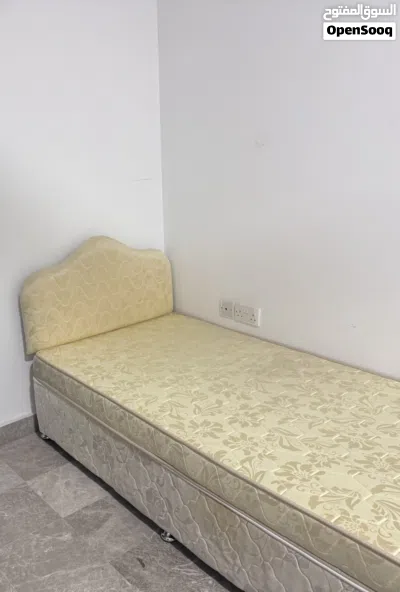 سرير و مرتبة 2