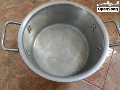 Good Condition pots 2