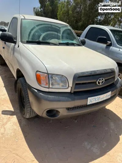 Toyota Tundra SR5 4