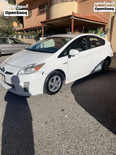 Toyota Prius Prius 4