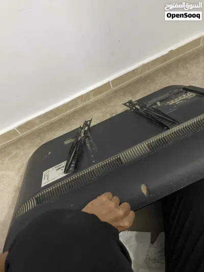 تلفزيون شاشه سامسونق 32 نضيفه 2