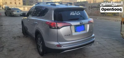 Toyota RAV 4 XSE 2
