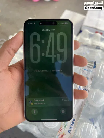 iPhone 15 pro max 2