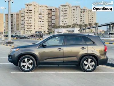 Kia Sorento EX 3