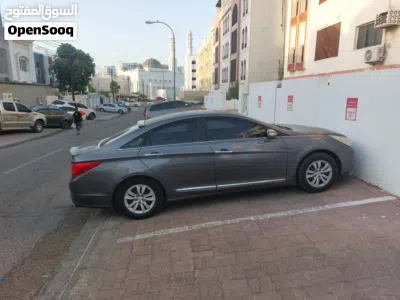 Hyundai Sonata GLS 2