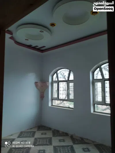 مساحة لبنتين وربع حرررررر عرطه 4