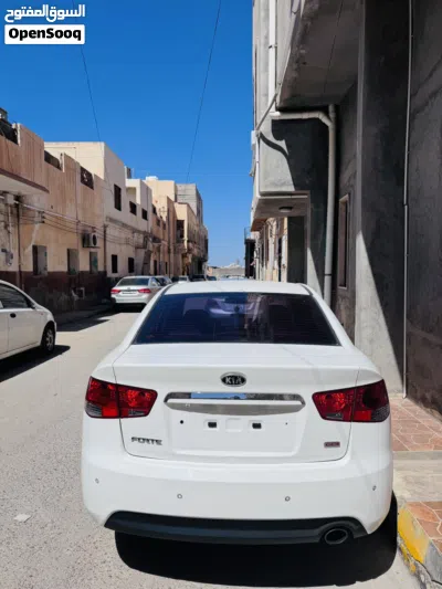 Kia Forte Standard 2