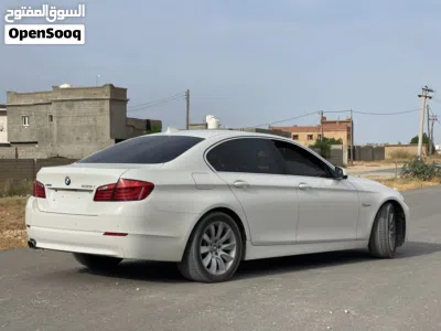 بي ام دبليو الفئة 5 528 4