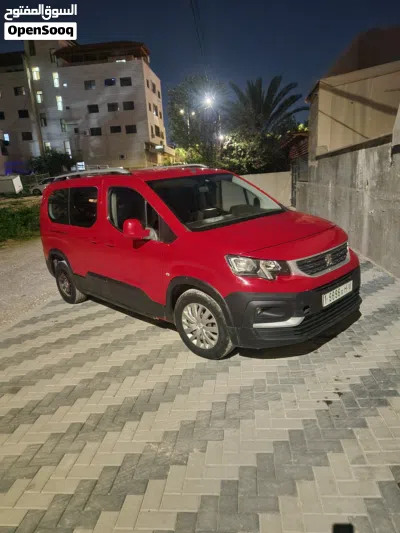 Peugeot Rifter Standard 4