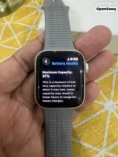 ساعة ابل بدون أي خدوشSE(GPS) 2nd Generation قياس 45 4