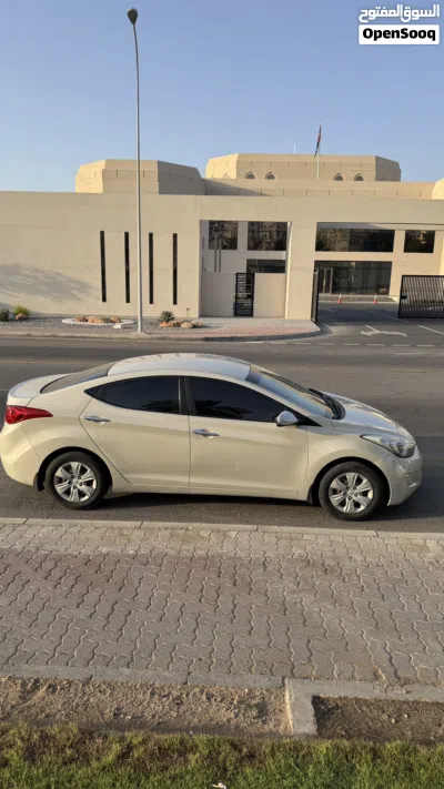 Hyundai Elantra GL 3