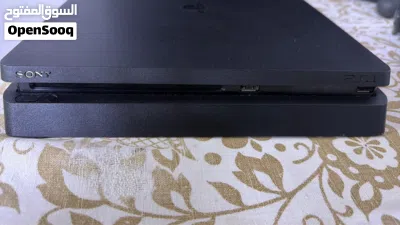 PS4 slim بلستيشن فور سلم مستعمل 2