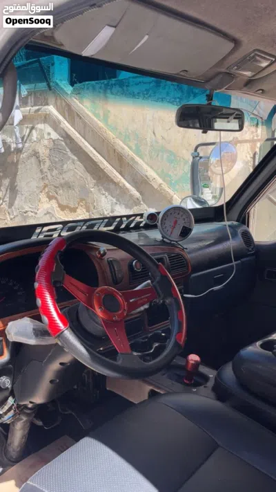 هيونداي H 100 4