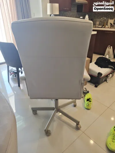 office chair 3