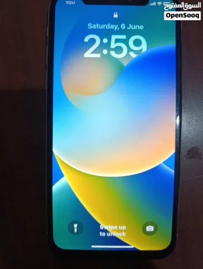 ايفون Xs ابيض فقط ب 45 الف ريال قابل للتفاوض 2