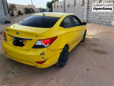 Hyundai Accent GL 3