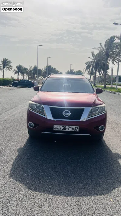 Nissan Pathfinder SV 3