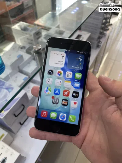 iPhone SE2 2020 - ios 26.5 - price 80JD 4