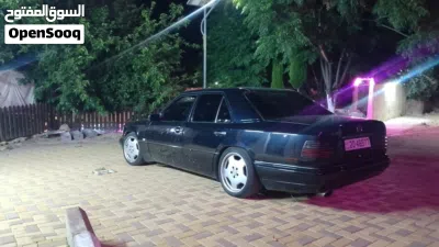 Mercedes Benz E-Class E 200 3