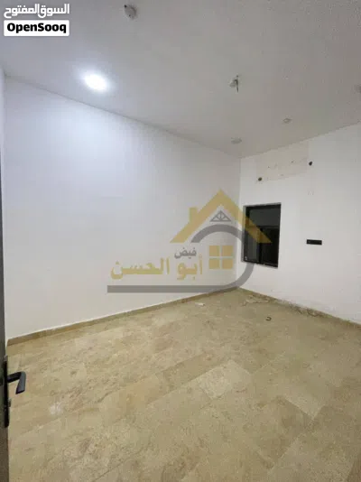 شقة سكنية للايجار في شارع الوفود , المساحة 125 4