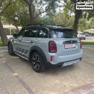 MINI Countryman Standard 2