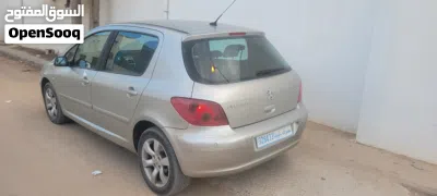 بيجو 307 SW 2